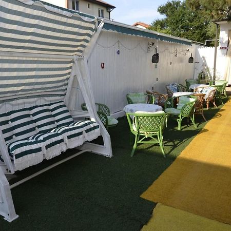 Vila Calypso Apartment คอสติเนช ภายนอก รูปภาพ
