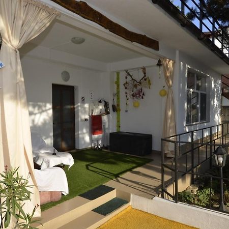 Vila Calypso Apartment คอสติเนช ภายนอก รูปภาพ