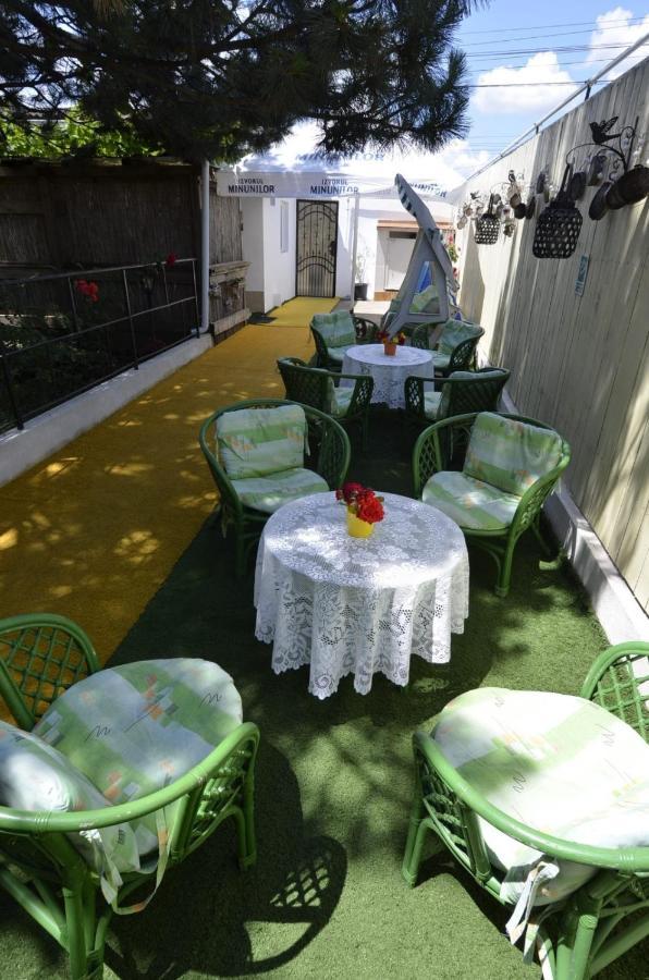 Vila Calypso Apartment คอสติเนช ภายนอก รูปภาพ
